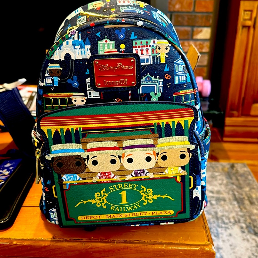 Dapper Dan Disney lounge fly backpack new with tags